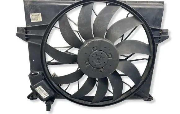 Mercedes-Benz ML W164 Electric radiator cooling fan A1645000093