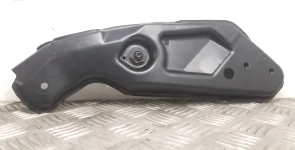 Seat Leon (5F) Radiator support slam panel bracket 5F0806930
