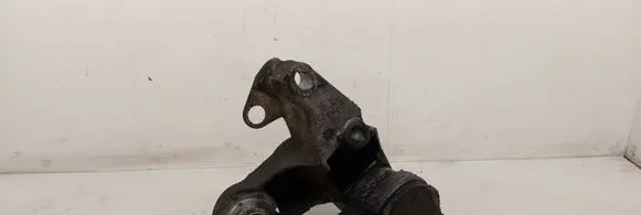 Audi A4 S4 B6 8E 8H Engine mounting bracket 8E0199351