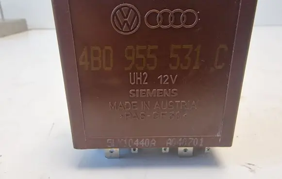 Audi A8 S8 D2 4D Other relay 4B0955531C