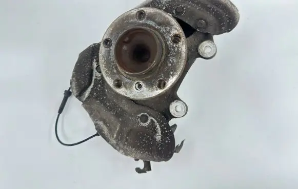 BMW 1 F20 F21 Front wheel hub