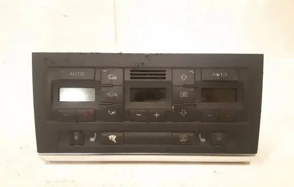Audi A4 S4 B6 8E 8H Climate control unit 8E0820043AB 1123113