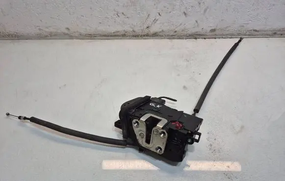 KIA Sportage Rear door lock 814103U000