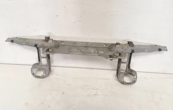 Top upper radiator support slam panel