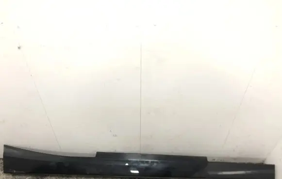 BMW 2 F22 F23 Sill 9013635
