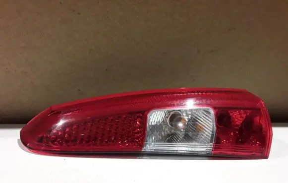 Volvo V70 Rear/tail lights 160986