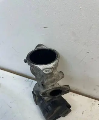 Peugeot 807 EGR valve 9681825280