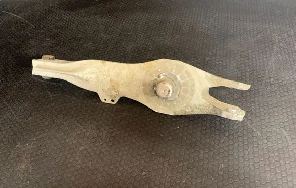 Opel Vectra C Rear upper control arm/wishbone 1863934 24417090