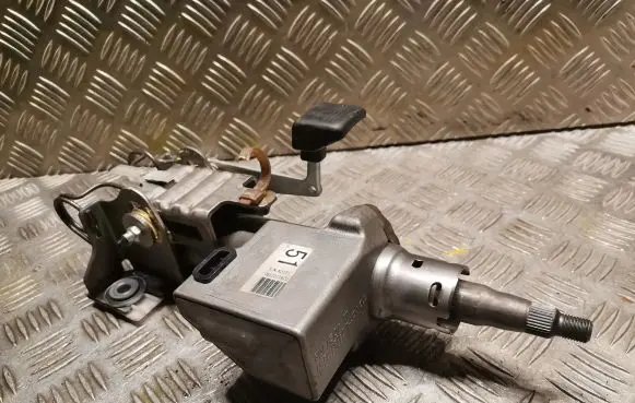 Lexus IS 220D-250-350 Steering rack mechanical part 899985201