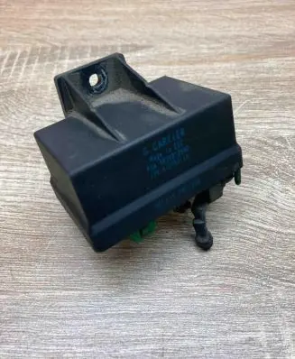 Citroen C5 Glow plug pre-heat relay 9639912580