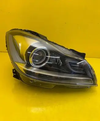 Mercedes-Benz C W204 Headlight/headlamp A2048204439