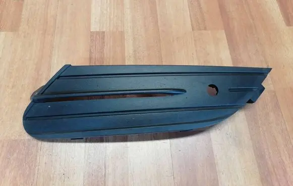 Renault Espace V (RFC) Front fog light trim/grill 622568681R 622548143R