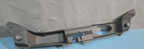 Volvo C70 Engine bonnet/hood lock trim molding 31278663