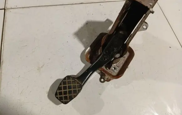 Seat Toledo III (5P) Brake pedal 1K1721057AL