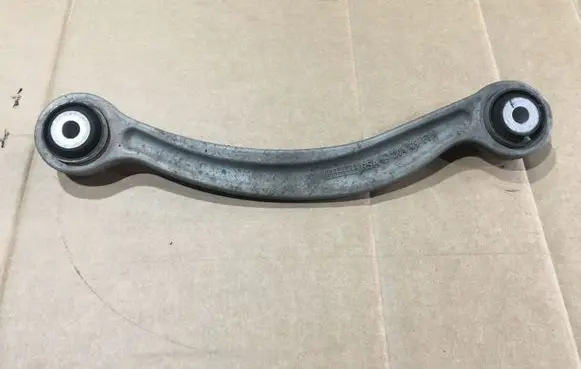 Mercedes-Benz C W205 Rear control arm A20409