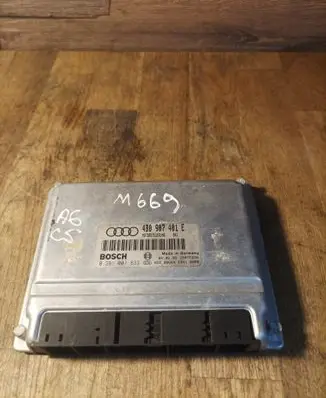 Audi A6 S6 C5 4B Engine control unit/module 4B0907401E