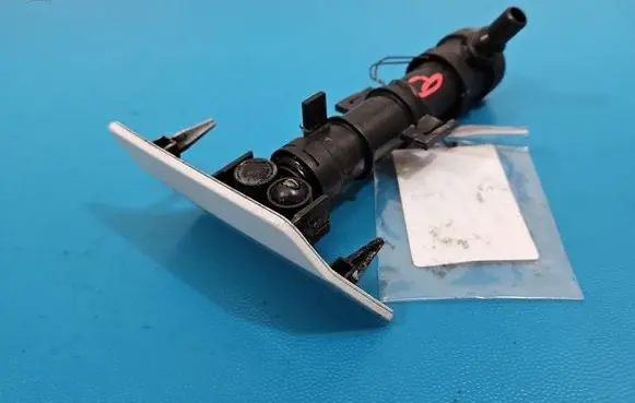Skoda Octavia Mk3 (5E) Headlight washer spray nozzle 5E0955966 IMPRK1588214