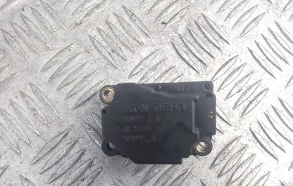Volvo S60 Air flap motor/actuator 75622C 191013 061200