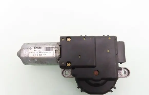 Chrysler Pacifica Sunroof motor/actuator 0390200052