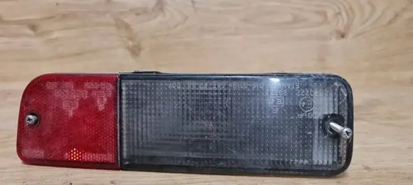 Mitsubishi Space Wagon Rear fog light 0168319