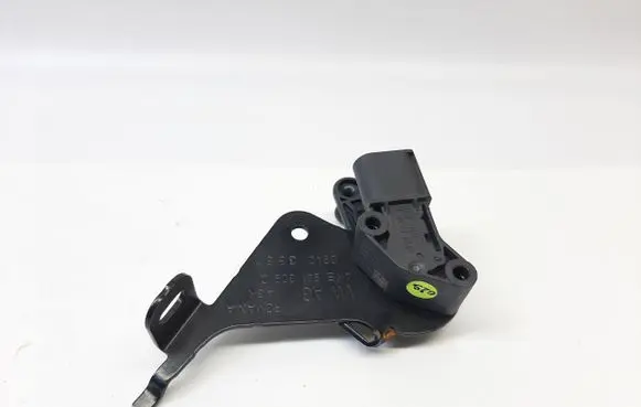 Audi e-tron Rear air suspension level height sensor 4KE941309D