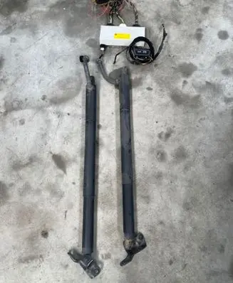BMW 5 GT F07 Tailgate hydraulic set 004000000 F005V00987