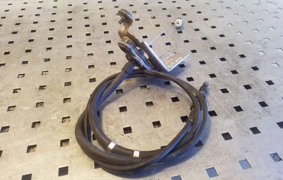 Toyota RAV 4 (XA20) Throttle cable 
