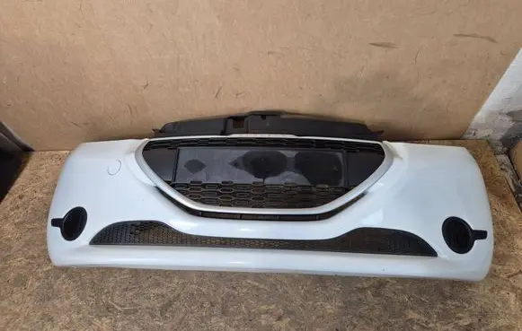 Peugeot 208 I Front bumper