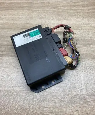 Audi A6 S6 C5 4B Comfort/convenience module 4B0962258A