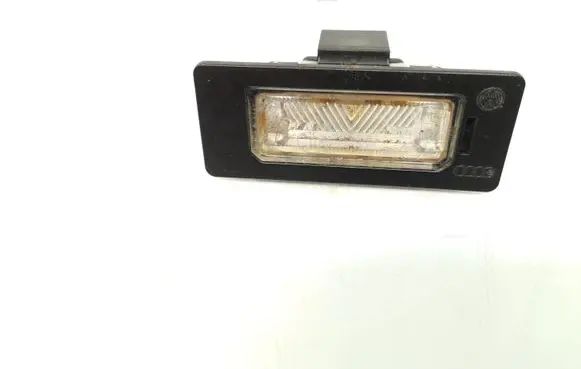 Volkswagen PASSAT B6 Number plate light 8T0943021