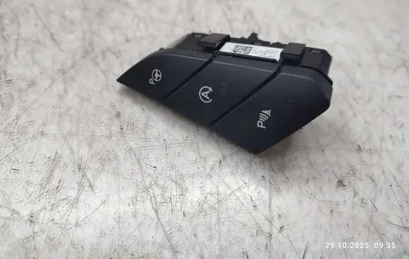 Ford Mondeo MK V Other switches/knobs/shifts DG9T13D734CCW