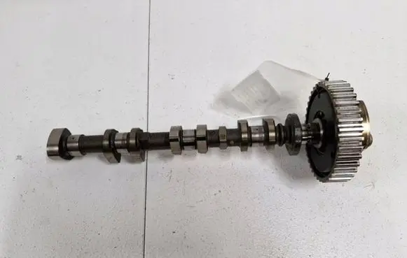 Ford Focus Camshaft CM5G6C524EA