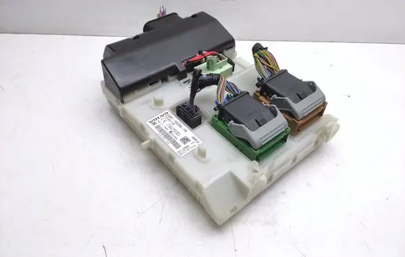 Volvo V60 Fuse module 31314511