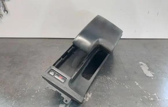 BMW 3 E46 Armrest 8213678 8213680 51168213678