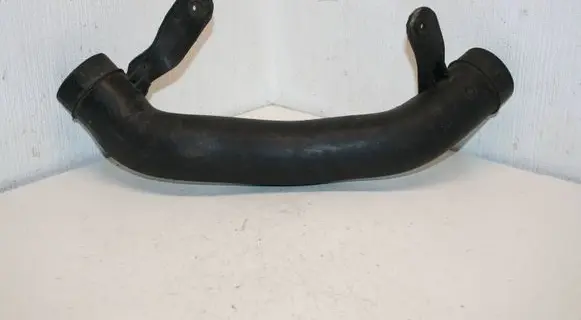 Ford Mondeo Mk III Air intake hose/pipe 1S719A675FD