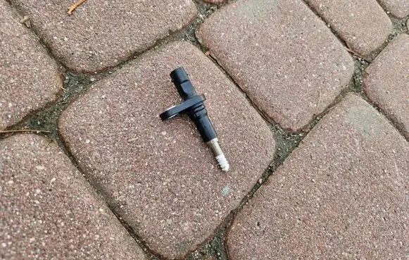 Coolant temperature sensor