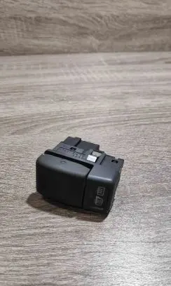 Volvo S70 V70 V70 XC Mirror heating switch 9162952