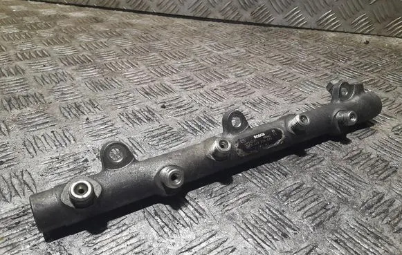 BMW 3 E46 Fuel main line pipe 0445214030 7787164