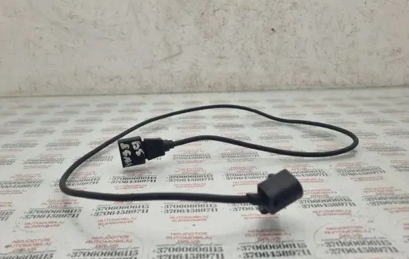 Volkswagen PASSAT B5 Camshaft position sensor 038906433A