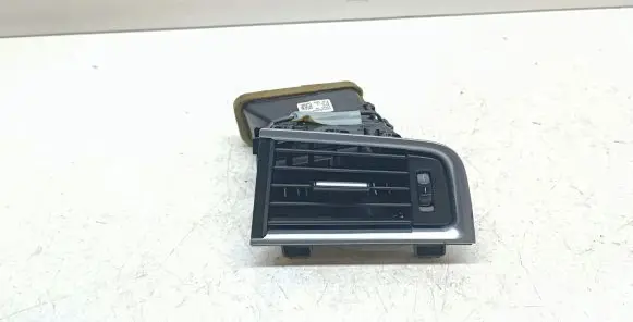BMW 5 GT F07 Dashboard side air vent grill/cover trim 9142592