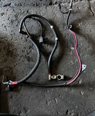 Mini One - Cooper Coupe R56 Positive cable (battery) 7540661