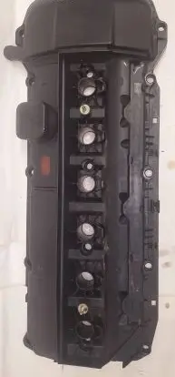 BMW 3 E46 Rocker cam cover 7512840