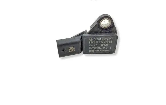 Audi S5 F5 Air pressure sensor 0261232023 06E906051AB