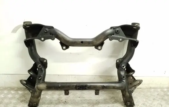 Mercedes-Benz CLS C218 X218 Front subframe A2186280100