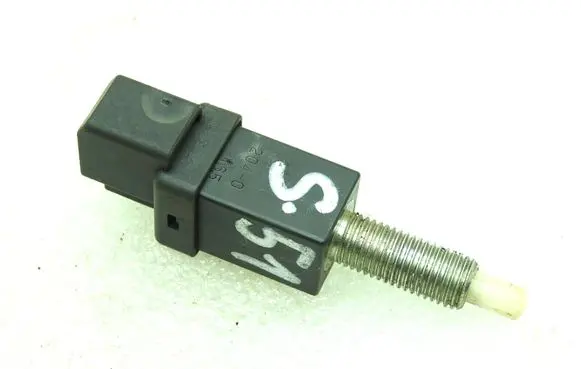 Suzuki Jimny Clutch pedal sensor 3797076J00