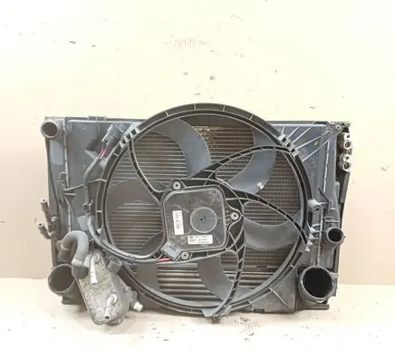 BMW X1 E84 Radiator set 7810243 7588974 7529499
