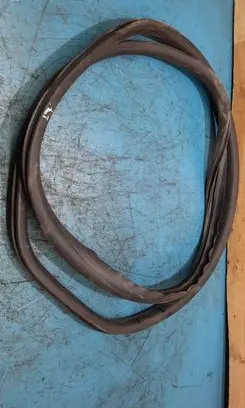 Volvo V60 Rubber seal rear door 