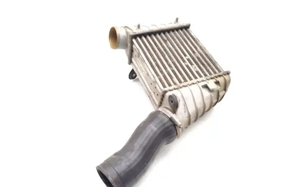 Audi TT Mk1 Intercooler radiator 8L9145805H 848904SE