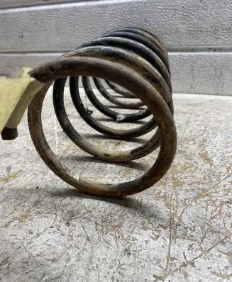 Volkswagen Golf III Front coil spring