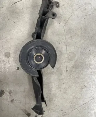BMW 4 F32 F33 Engine compartment rubber 72255803